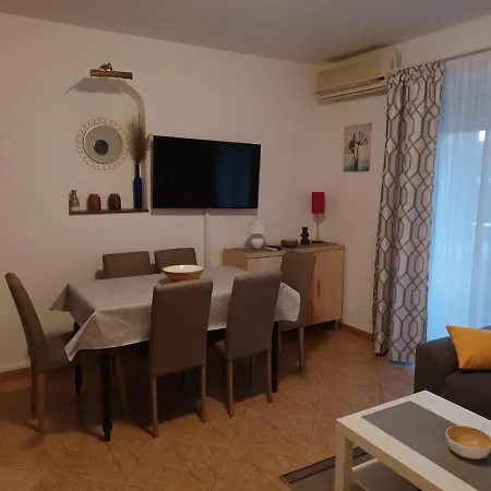 Leda Apartman Medulin Kültér fotó